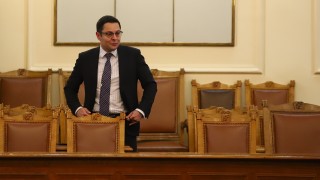 Министърът на иновациите и ПП в спор за Банката за развитие
