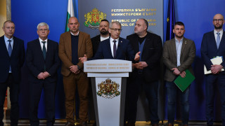 След дълга интензивна интересна и конструктивна среща между правителството и