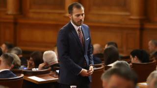 Няма да махаме Аз съм българче от образователната програма и