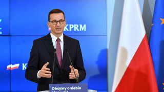 Полският премиер с отрицателен тест за коронавирус 