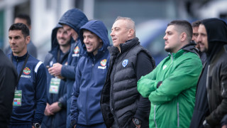 Треньорът на Черно море Илиан Илиев определи своята група за