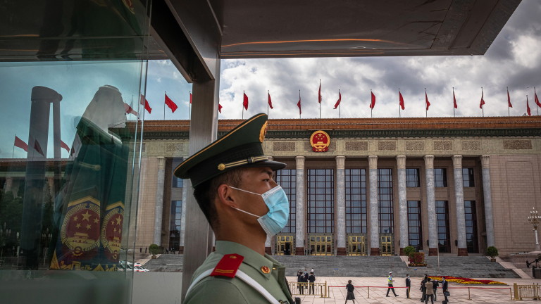 Парламентът на Китай одобри спорния закон за сигурността в Хонконг,
