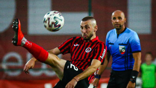 Халфът на Локомотив София Владимир Семерджиев гостува в