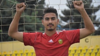 Дунав привлече футболист от турската Суперлига Беркан Дурду пристигна при