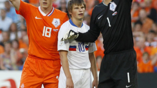 И Челси цака за Аршавин