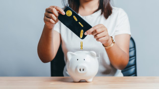 Докато в България регулаторите не могат да се противопоставят на