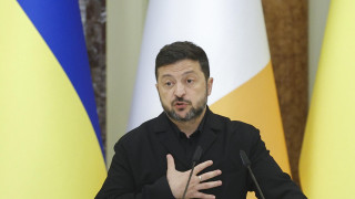 Украинският президент Володимир Зеленски заяви в събота че Русия иска