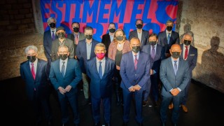 Изпълнителният директор на Барселона Феран Ревертер e информирал президента