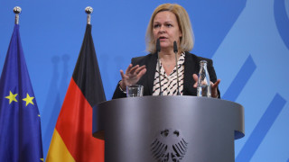 Германският вътрешен министър Нанси Физер призова за укрепване на Frontex