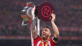 Капитанът на Атлетик Билбао Икер Муниаин ще напусне клуба съобщиха