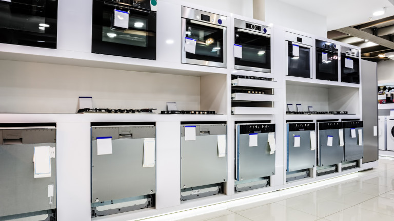 Какви стоки най-често си купуват на изплащане българските потребители?