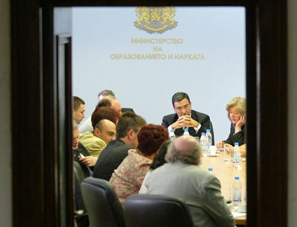 „Нула" и след неделните преговори за учителите