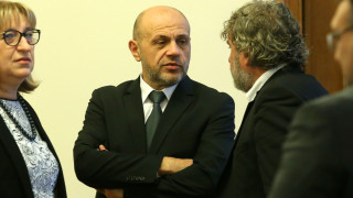 Дончев изпрати документи по аферата "Ало, Банов съм" в прокуратурата