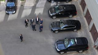 PR ли е свалянето на охраната на Борисов и Пеевски и какво следва за ГЕРБ и ДПС