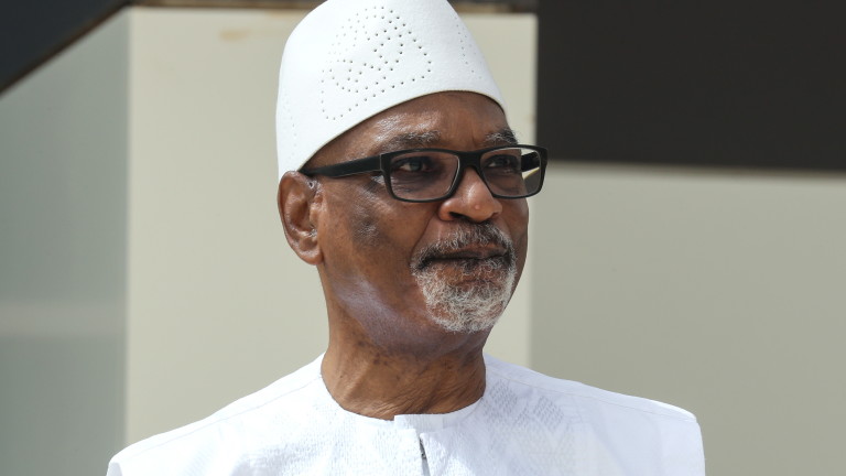 Президентът на Мали Ибрахим Бубакар Кейта подаде оставка, след като