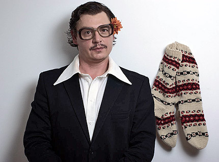 Дали Мерилин Монро беше с мустаци, пита Камен Донев