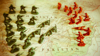 Над 50 загинали и 60 ранени цивилни при боевете в Афганистан 