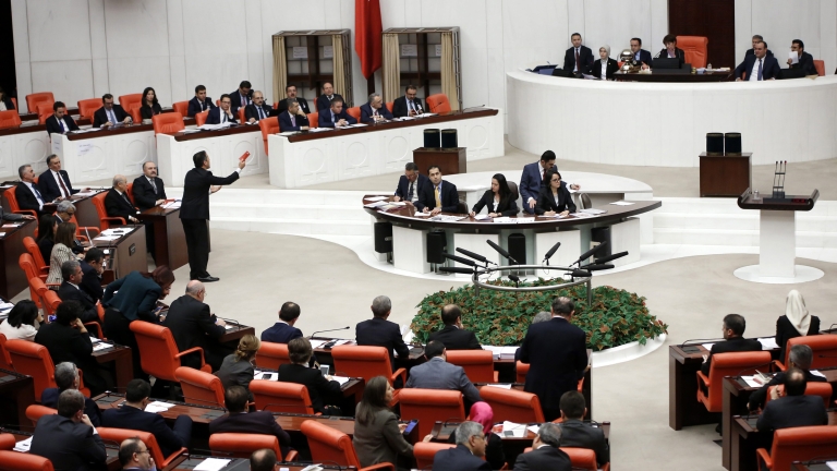 7 точки от конституционната реформа одобри турският парламент