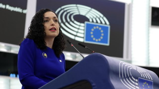 Президентът Вьоса Османи номинира бившия председател на парламента Глаук Конюфца