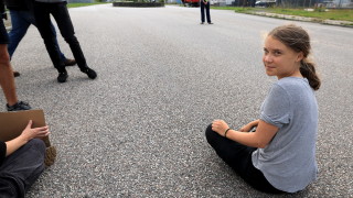 Шведската климатична активистка Грета Тунберг беше обвинена в неподчинение на