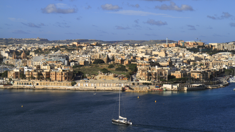 Малта предлага €60 000 за всеки приет мигрант над квотите 