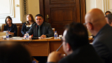 Правна комисия подкрепи ветото на Плевнелиев