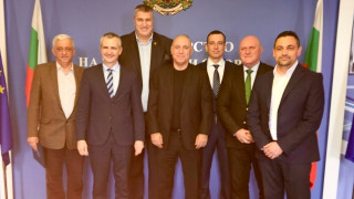 Кметът на Община Етрополе инж Владимир Александров проведе работна среща