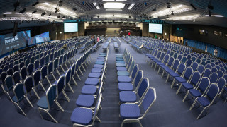 Правителството оставя един от най засегнатите сектори извън помощта за запазване