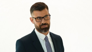 Увеличението на минималната работна заплата и на социалните плащания засилват