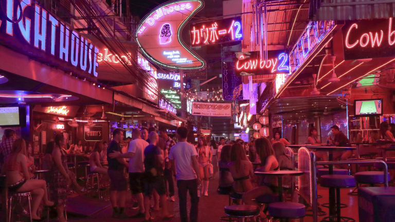 Ще се откаже ли Тайланд от масовия туризъм?
