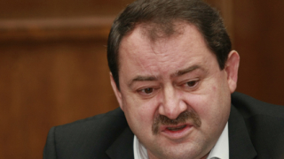 Веселин Пенгезов дава показания в ДАНС като  обвиняем, ЕК ни предупреди за „Южен поток”, ЦИК заличи двама...