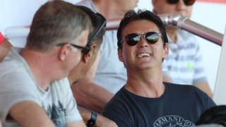 Какво да ви кажа Трудно е обяви собственикът на Септември