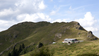 Коя е най-добрата българска хижа за 2023 г.