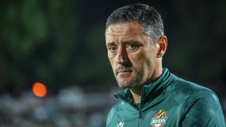 Старши треньорът на Ботев Пловдив Душан Керкез отбелязва днес своя 48 и