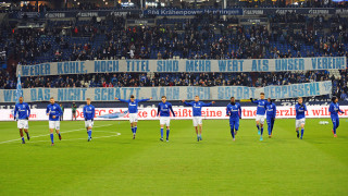 В петък германският национал Леон Горецка стана футболист на Байерн