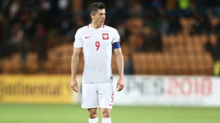 Нападателят на Полша Роберт Левандовски няма да играе в предстоящите