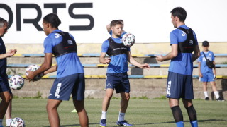 Десният защитник Анте Блажевич вече не тренира дори с първия