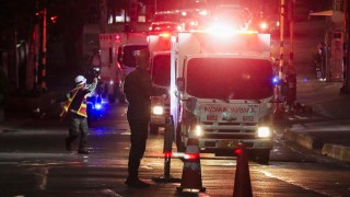 Най малко 33 ма са загинали и 81 други са били ранени по