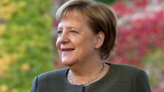 Новината че германският канцлер Ангела Меркел скоро ще напусне политиката