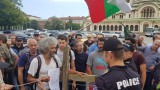 Исканията на Босия са напълно основателни, настояват приятелите му
