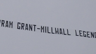 Феновете на Милуол се изгавриха с Аврам Грант