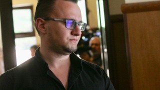 И Информационно обслужване тегли пиратски софтуер, удивен хакерът на НАП Кристиян