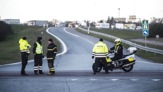 Двама души бяха задържани в Дания в петък по подозрение
