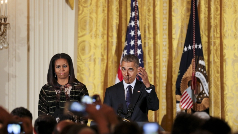 САЩ подновиха санкции срещу Иран без подписа на Обама