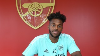 Английският футболен клуб Нотингам Форест преговаря с Арсенал за преотстъпване