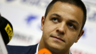 Цанко Цанко и мениджърът му Николай Илиев се подготвят да