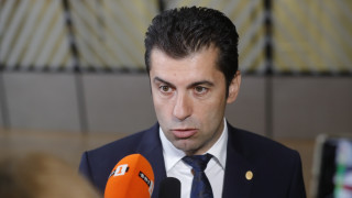Премиерът Кирил Петков се надява до края на срещата на