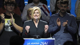 Хърватите гласуват на президентски избори днес които могат да отслабят