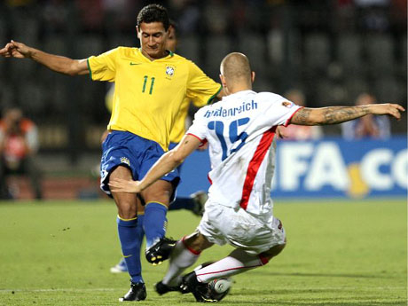 Интер фаворит за Гъската