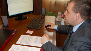 Обсъждаме заменките с експерти от ЕК